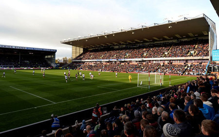 力的年轻球 力的年轻球